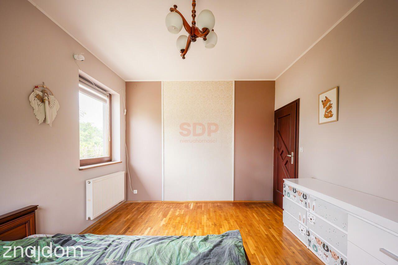 Dom z piękną i dużą działką 4000 m² – Wrocław - zdjęcie 9