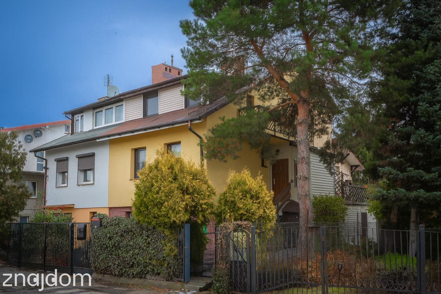 Dom w zabudowie bliźniaczej | 800 m2 ogrodu