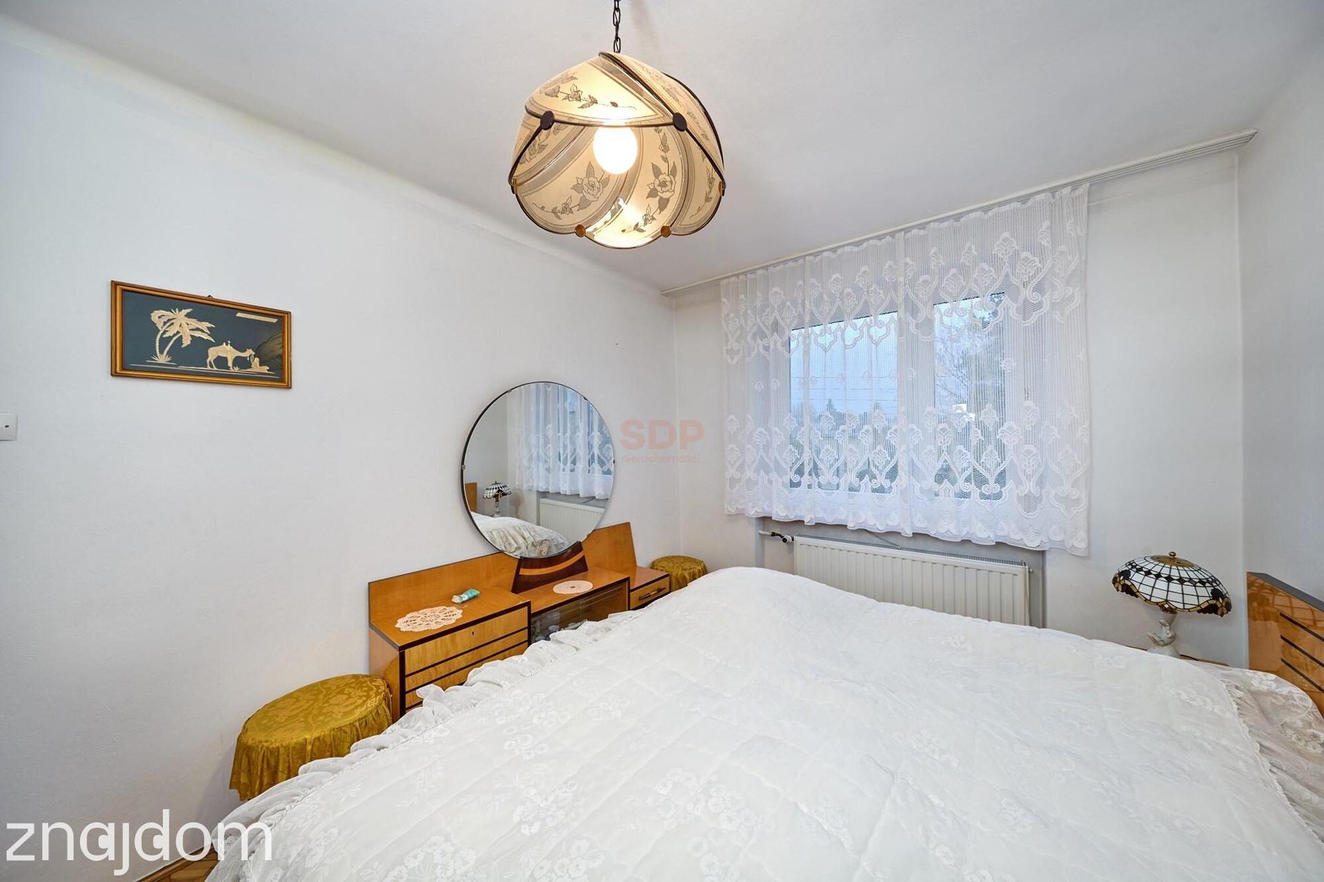 Bliźniak 220 m² + 2000 m² działki z oczkiem wodnym – Katowice Ochojec - zdjęcie 11