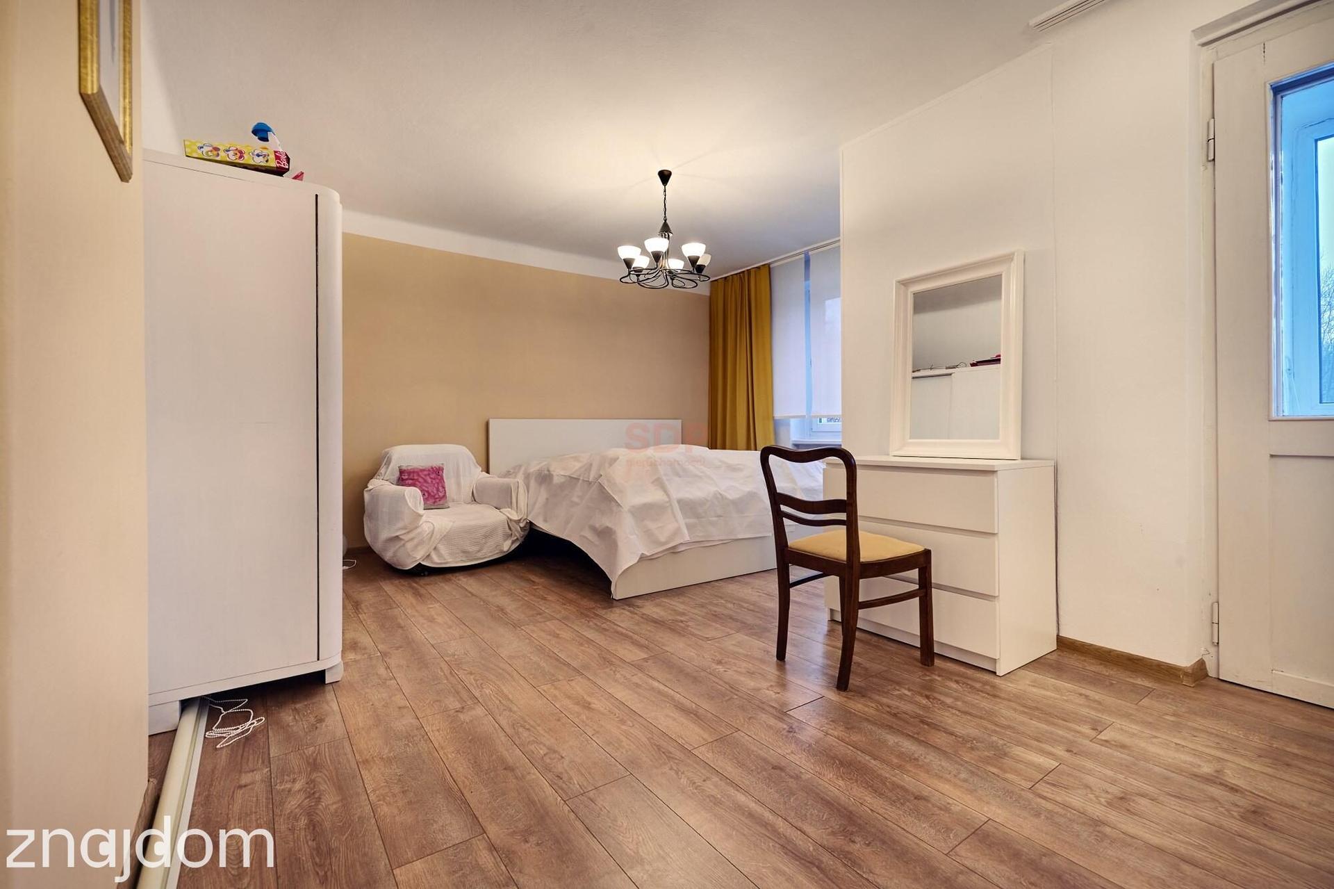 Bliźniak 220 m² + 2000 m² działki z oczkiem wodnym – Katowice Ochojec - zdjęcie 8