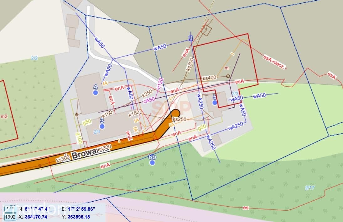DOM WOLNOSTOJĄCY
