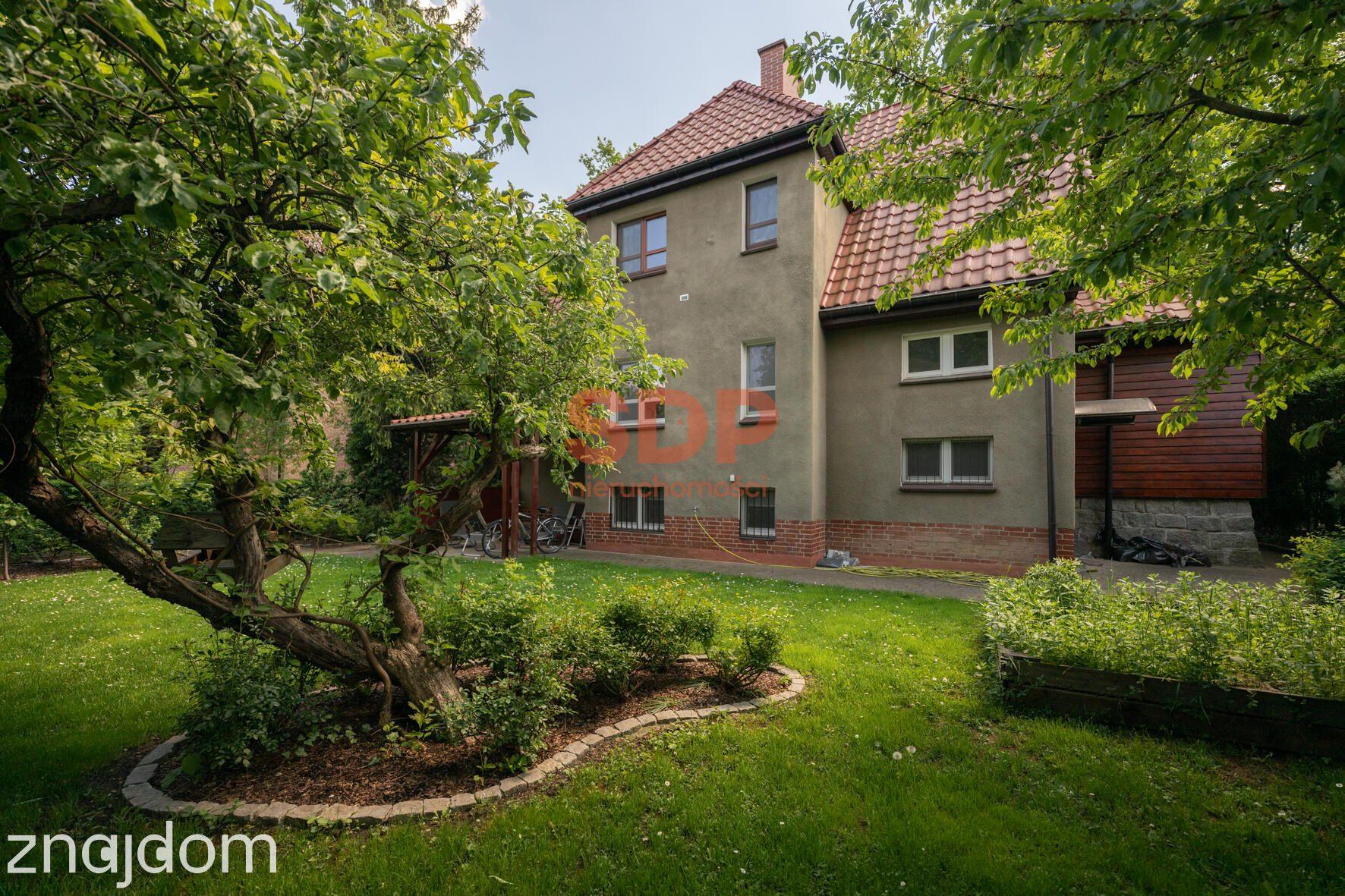 Klimatyczny dom w otoczeniu zieleni, Biskupin 240 m2 / 803 m2 - zdjęcie 3
