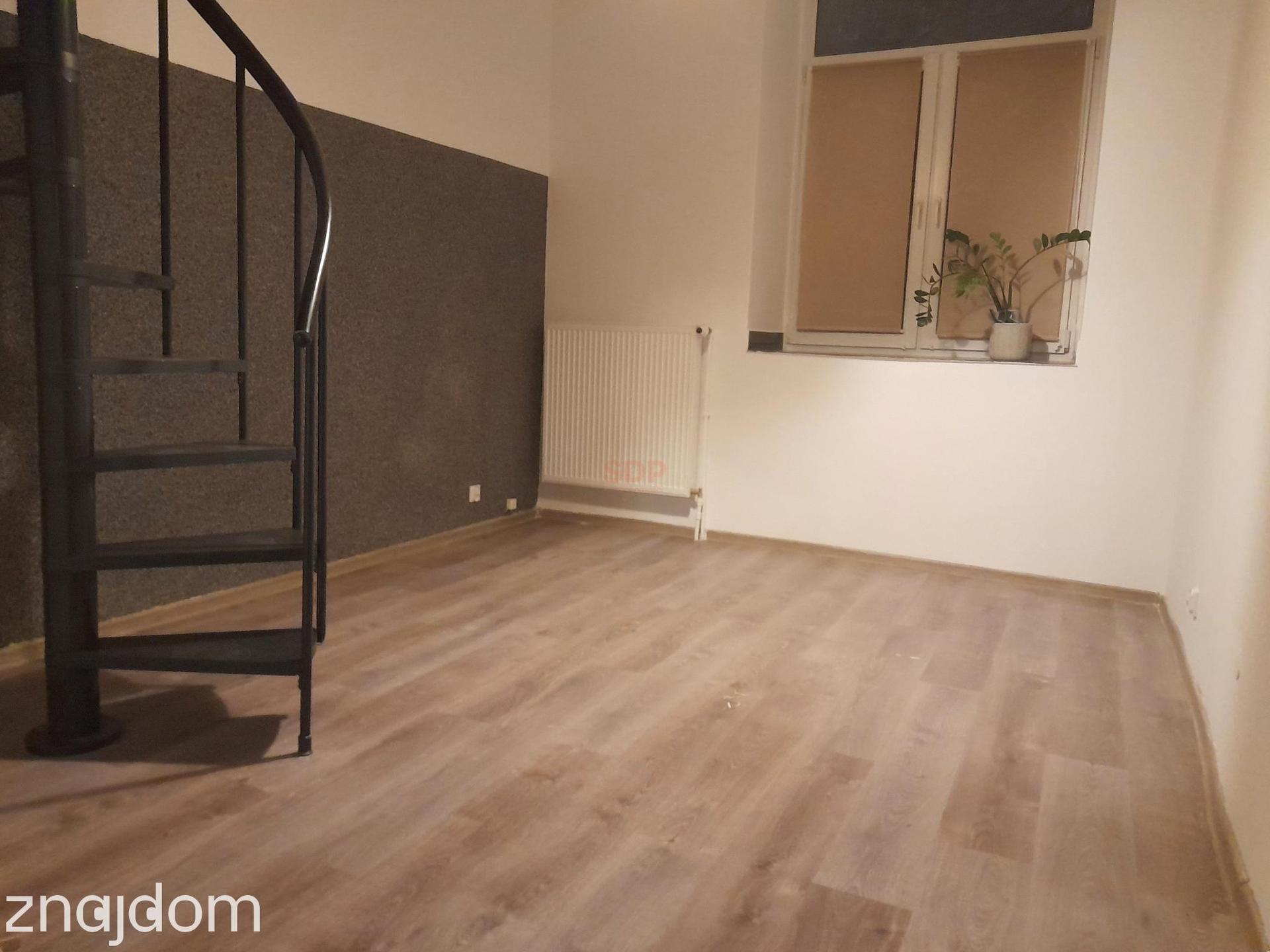 Lokal usługowy przy Placu Wolności! - zdjęcie 2