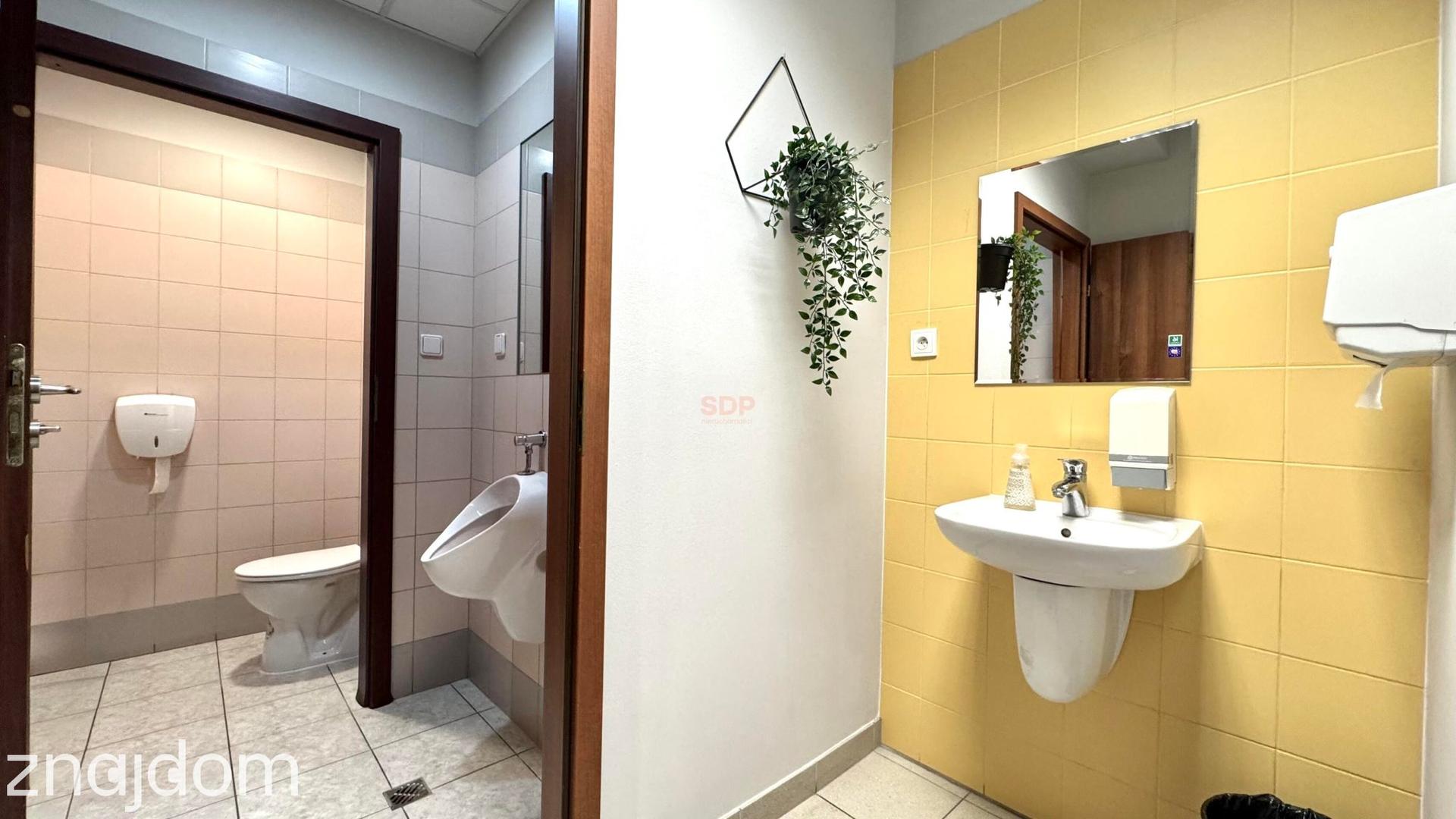Lokal biurowy 248 m2 10 minut od Rynku - zdjęcie 8