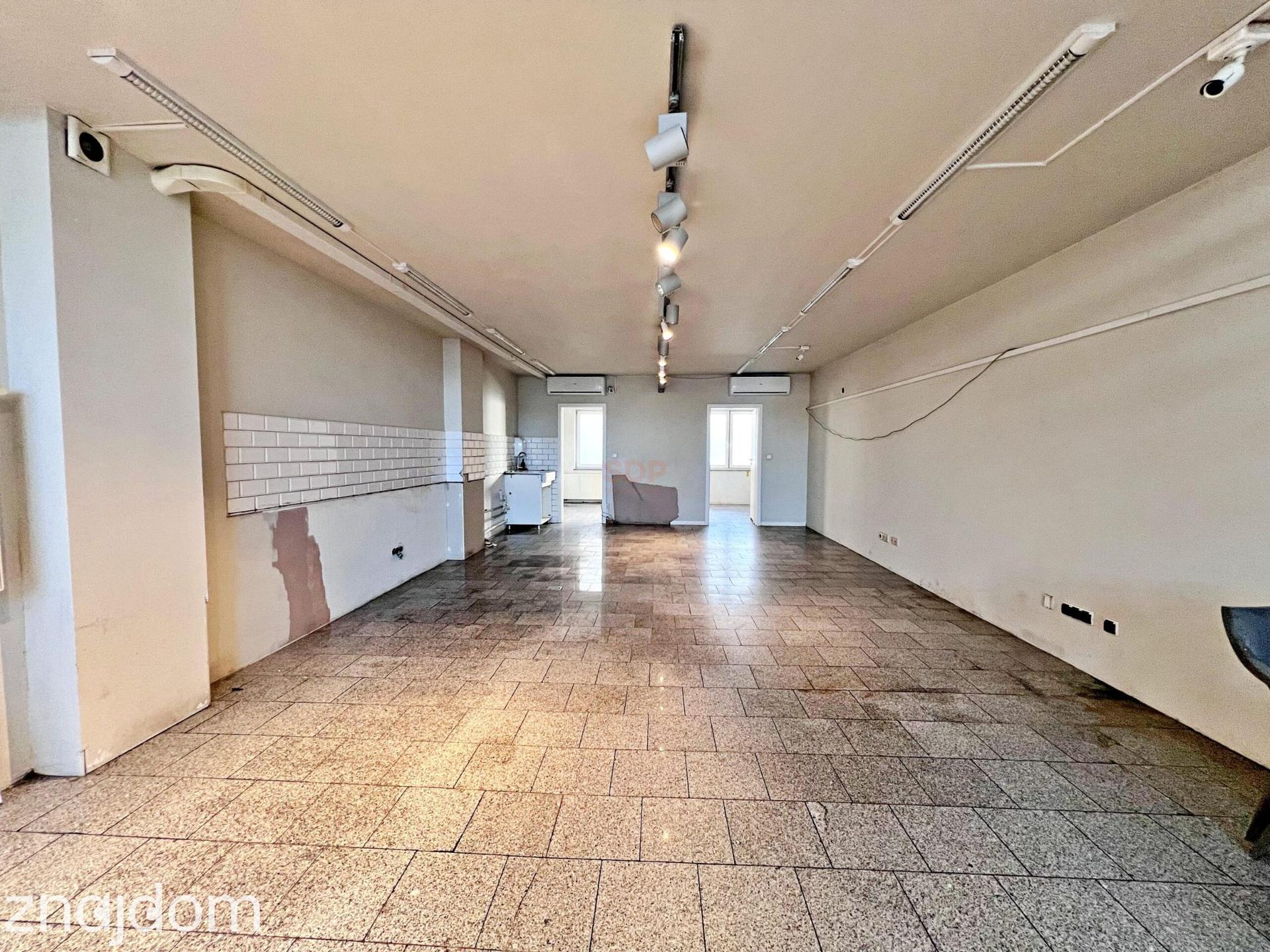 Lokal handlowo-usługowy 140 m² z antresolą
Wrocław – Krzyki - zdjęcie 4