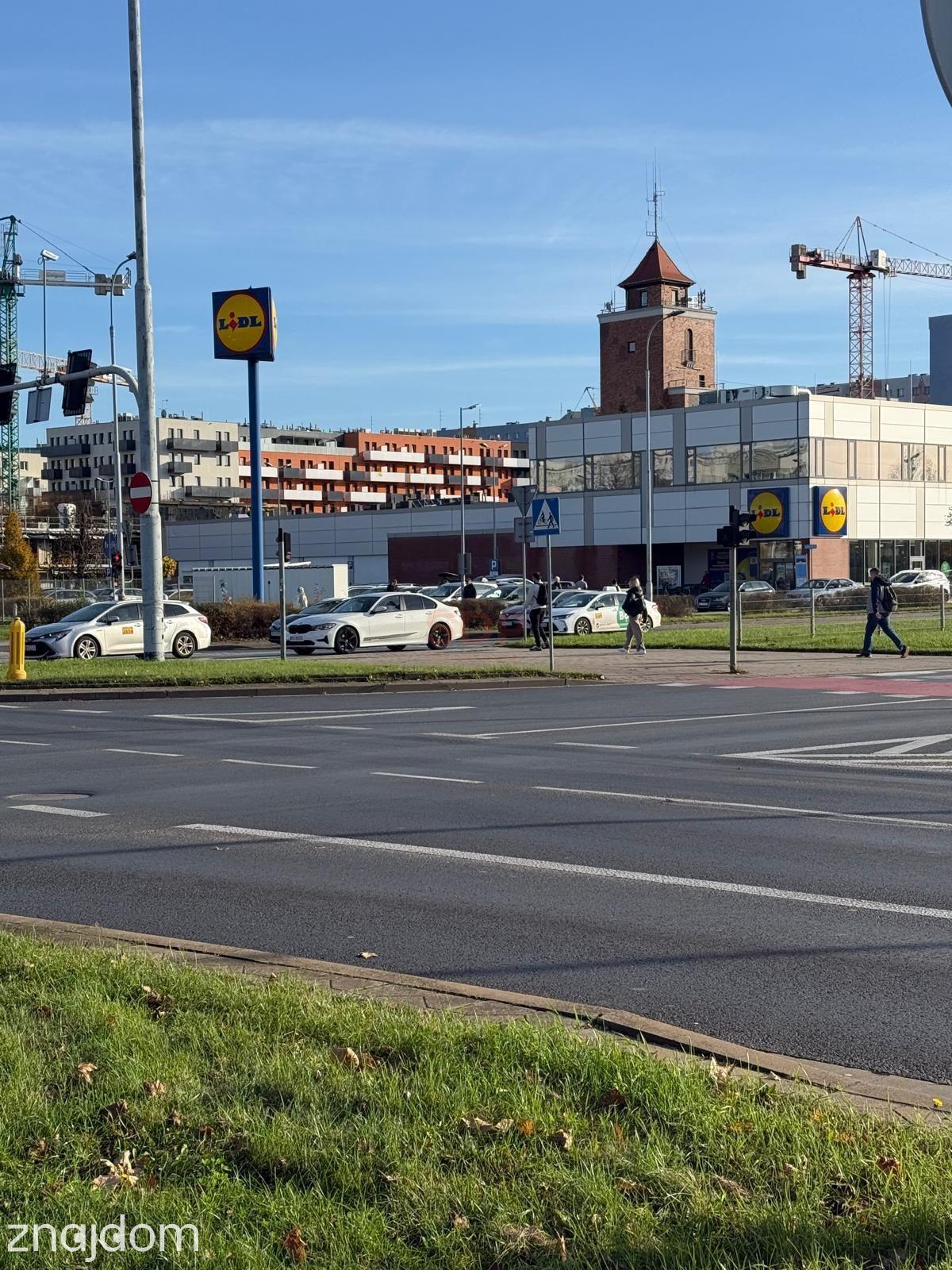 Lokal usługowy przy al. Armii Krajowej / 10 minut od PKP - zdjęcie 5