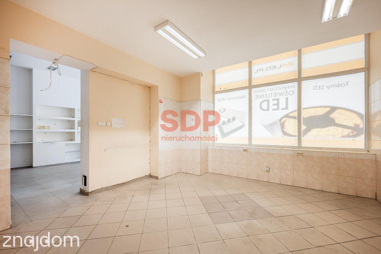 Przestronny lokal z dużą witryną - zdjęcie 4