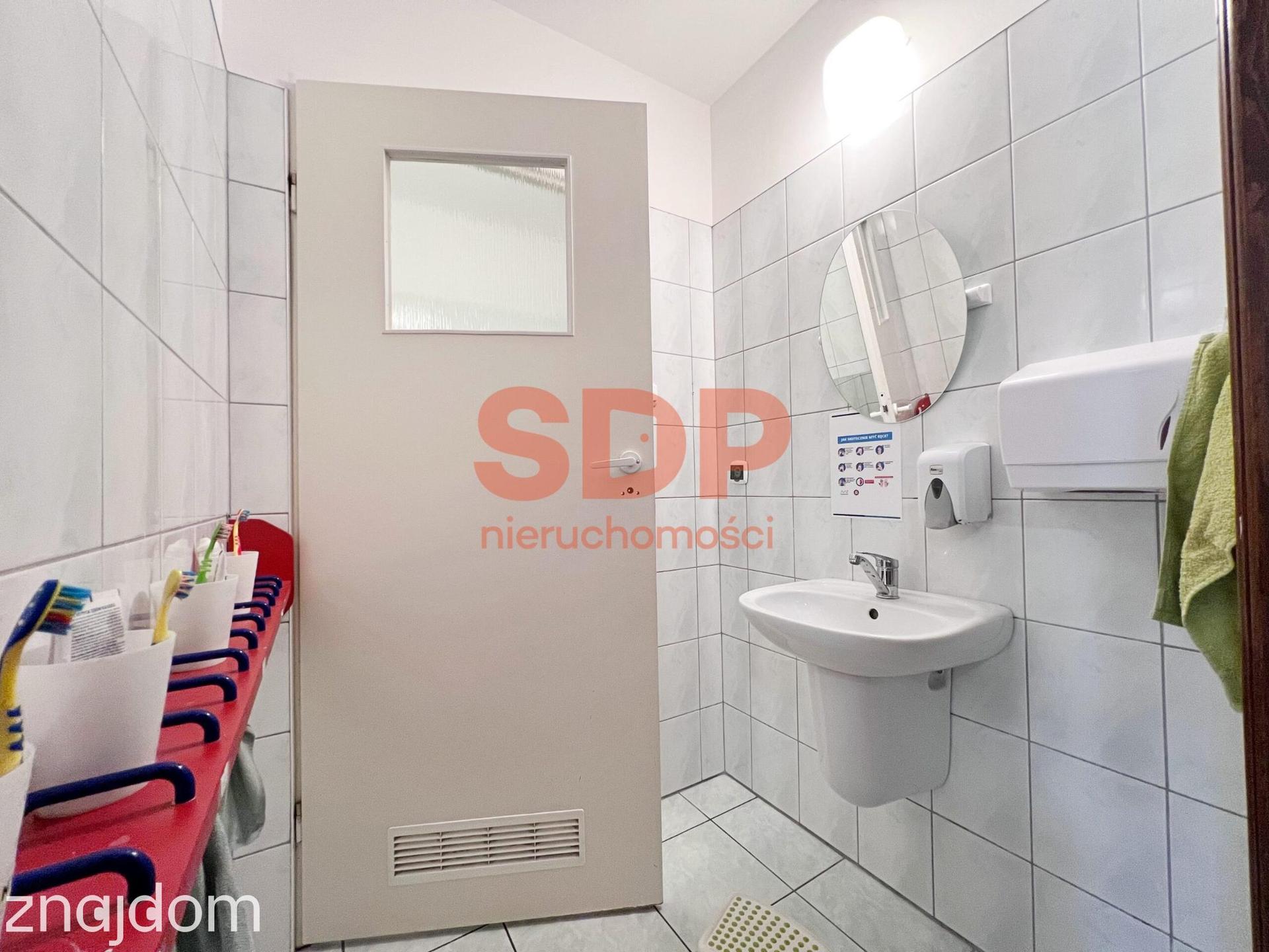 Gotowy lokal po przedszkolu z zapleczem sanitarnym | 128,9 m² - zdjęcie 11