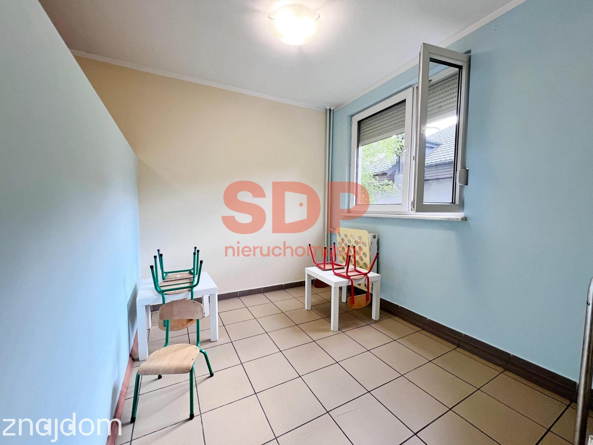 Gotowy lokal po przedszkolu z zapleczem sanitarnym | 128,9 m² - zdjęcie 6