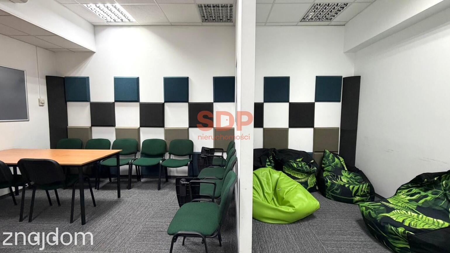 Lokal biurowo - usługowy 215 m2 niedaleko Rynku - zdjęcie 4