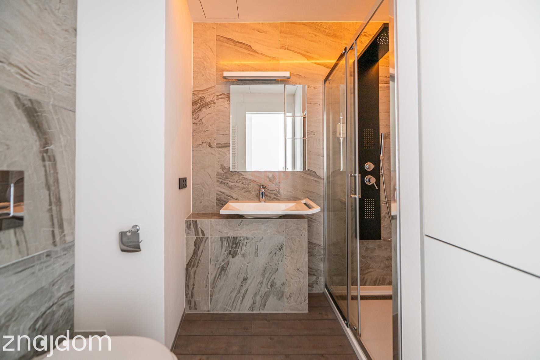 OVO kawalerka pod Airbnb - zdjęcie 11