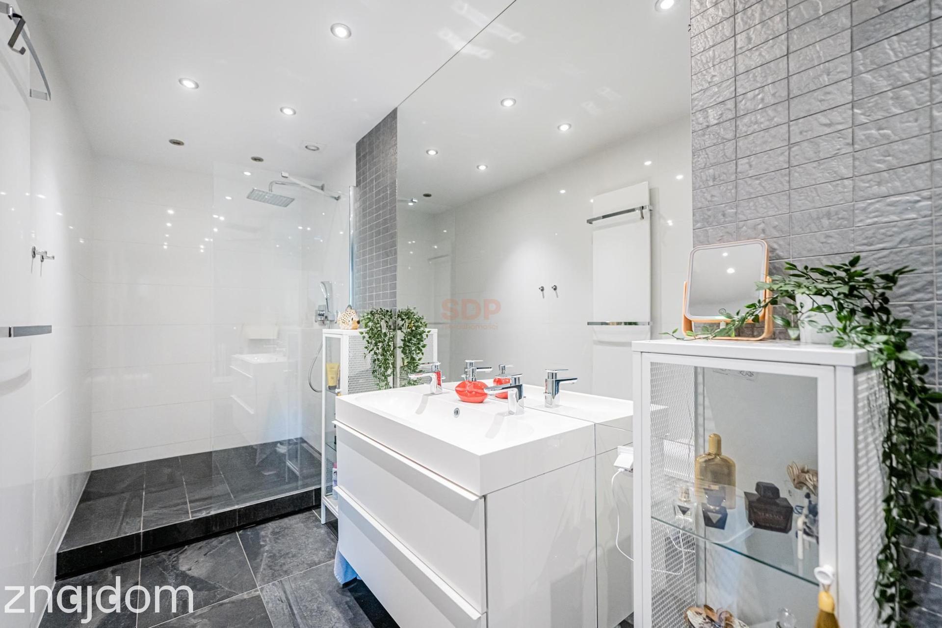 Apartament z widokiem na rzekę - Olimpia Port - zdjęcie 9