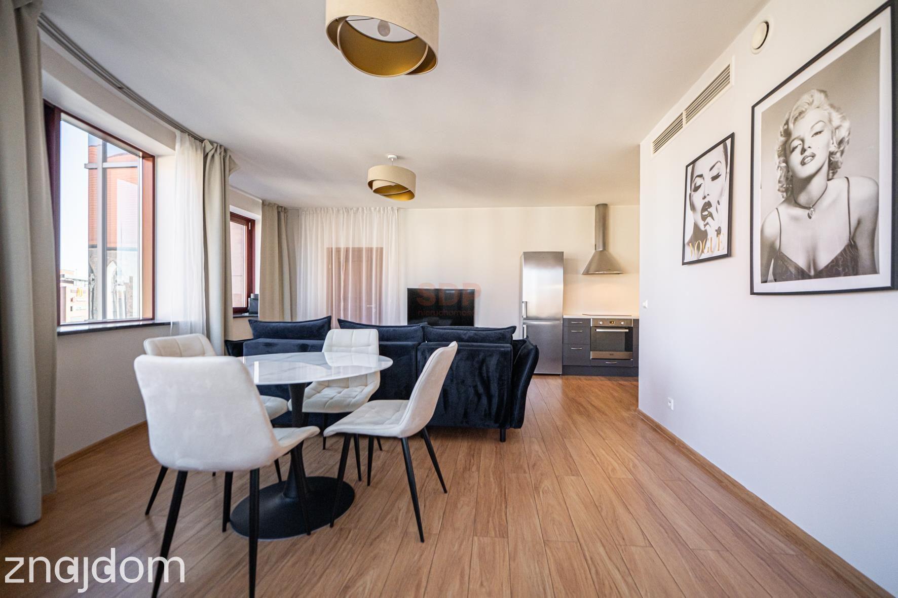 Stare Miasto, super widok, 2 pok, 56 m2, balkon