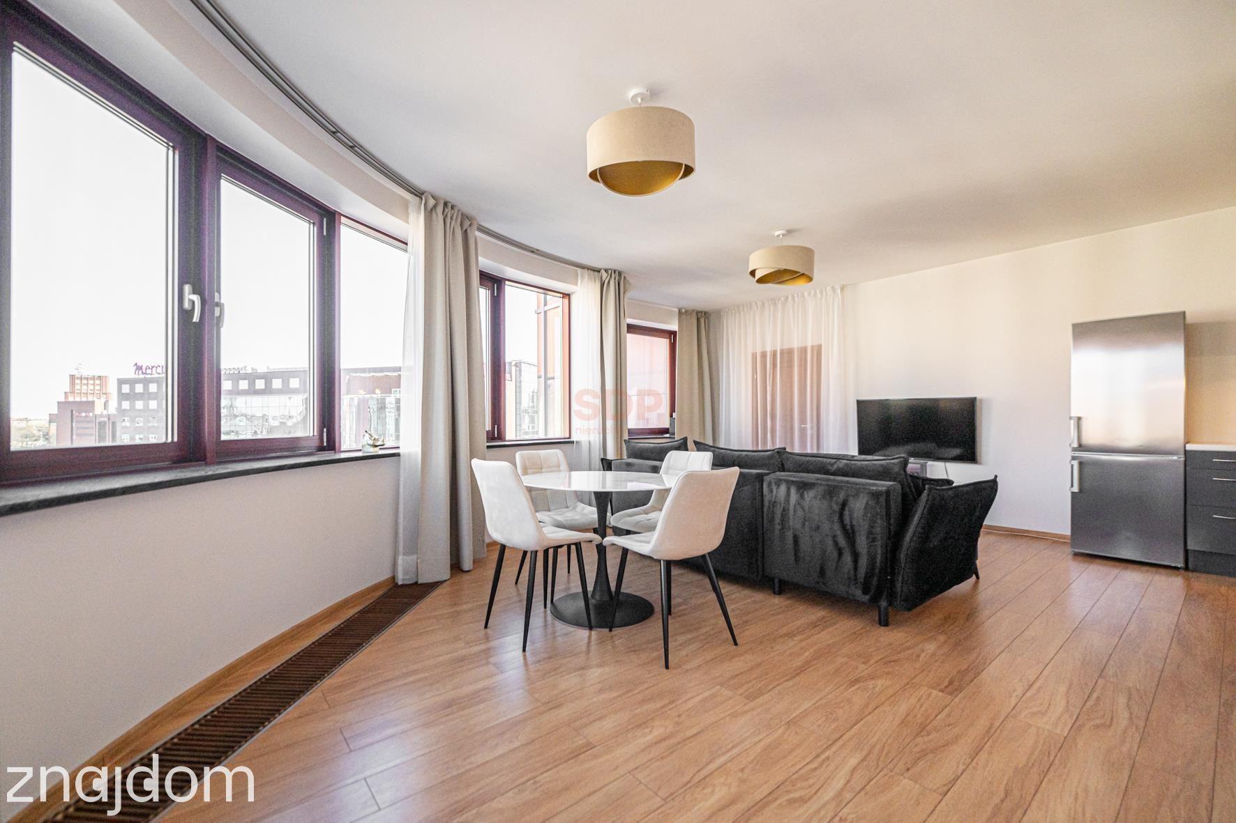 Stare Miasto, super widok, 2 pok, 56 m2, balkon - zdjęcie 2