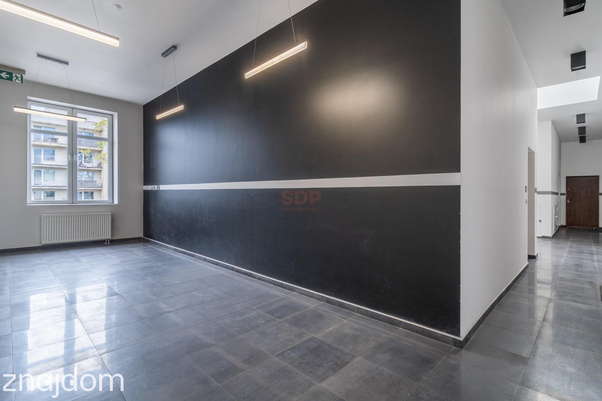 Loftowy apartament w Śródmieściu - zdjęcie 14