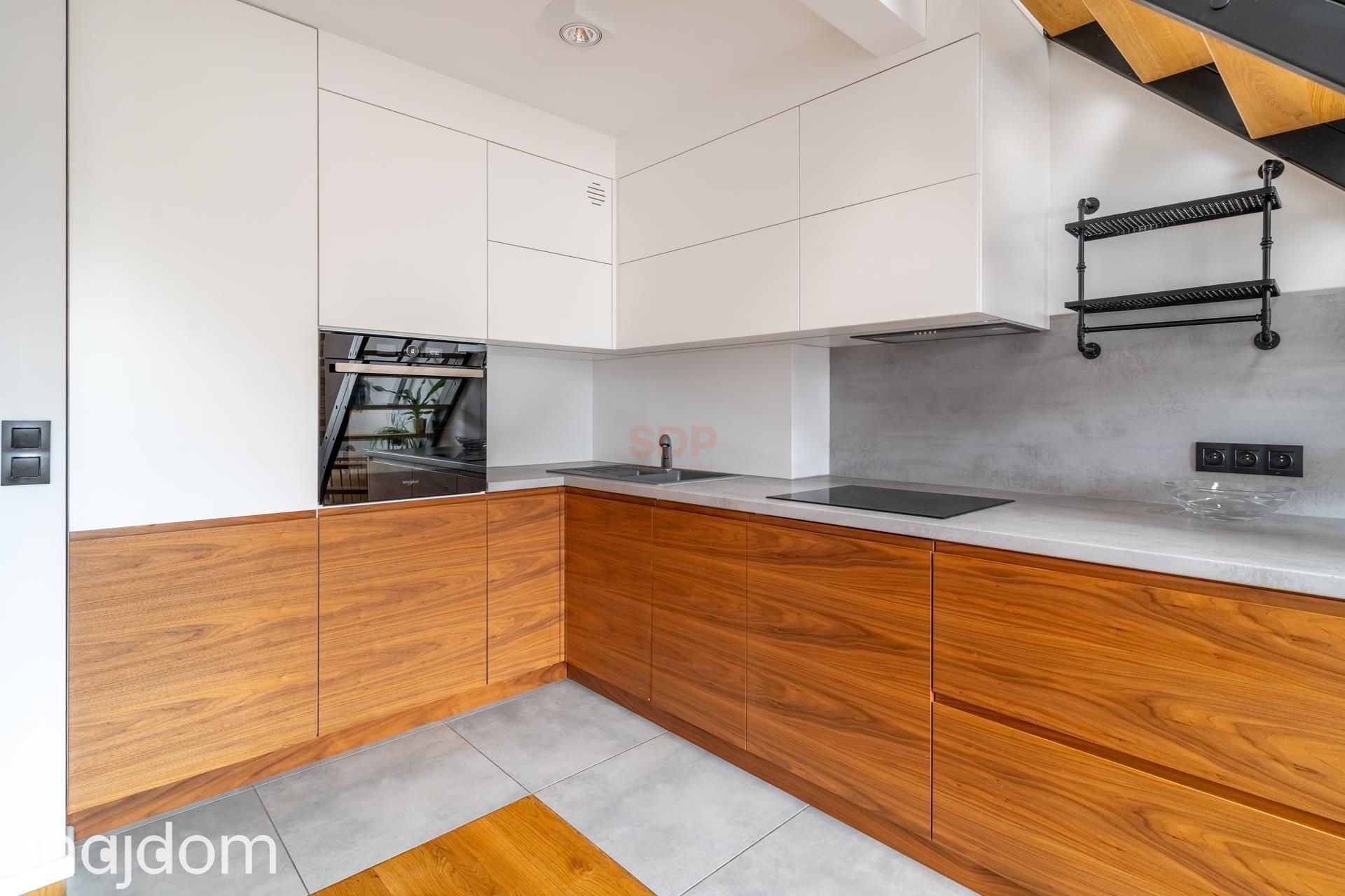 Loftowy apartament w Śródmieściu - zdjęcie 3