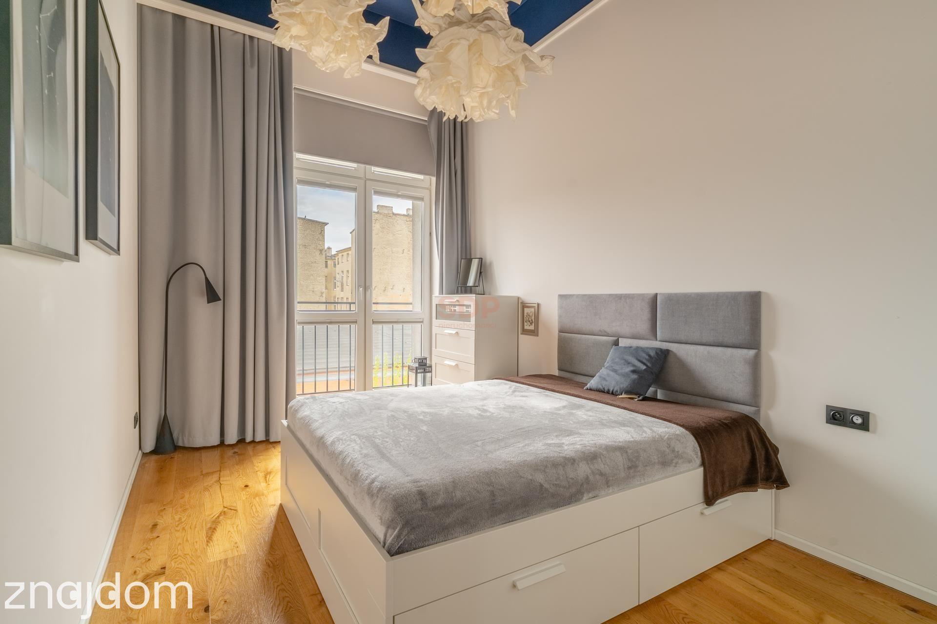 Loftowy apartament w Śródmieściu - zdjęcie 4