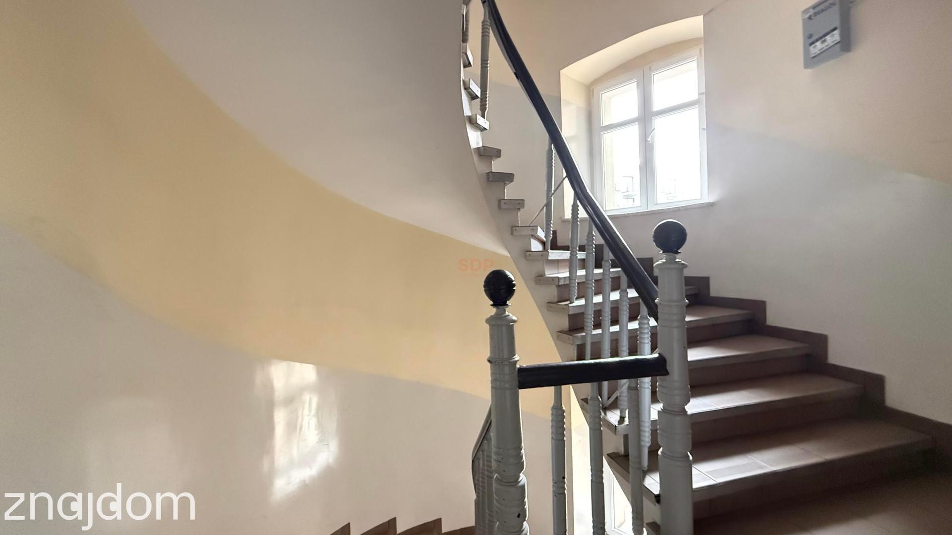 Dwa pokoje do zamieszkania w centrum Wrocławia - zdjęcie 15