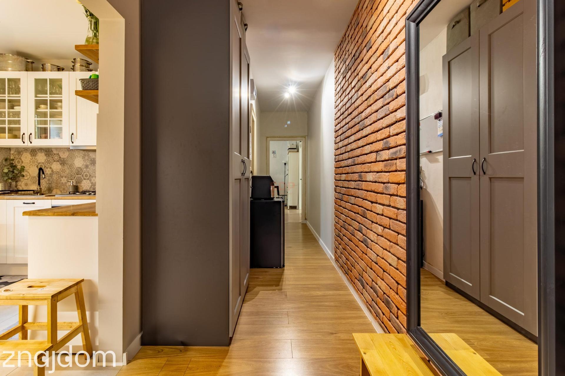 Przestronne 2 pokoje na Stokach | 61,59m2, 1 piętro, duża piwnica