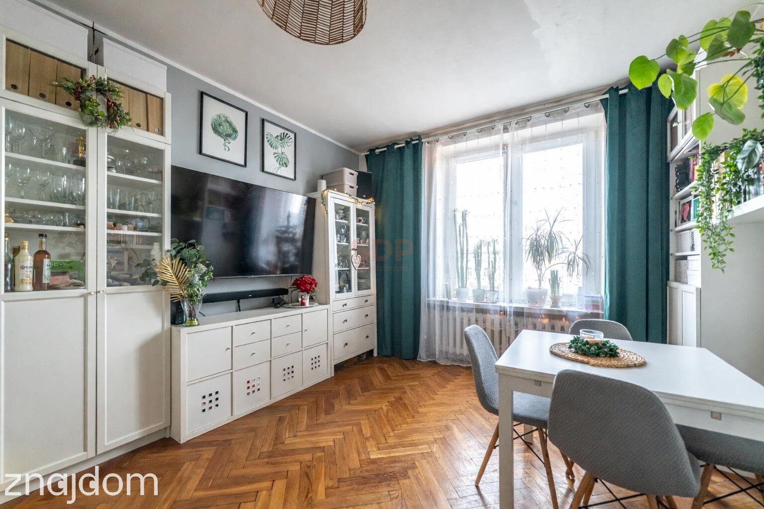 Centrum| 2 pok. w rozkładzie| balkon| osobna kuchnia | parking - zdjęcie 4