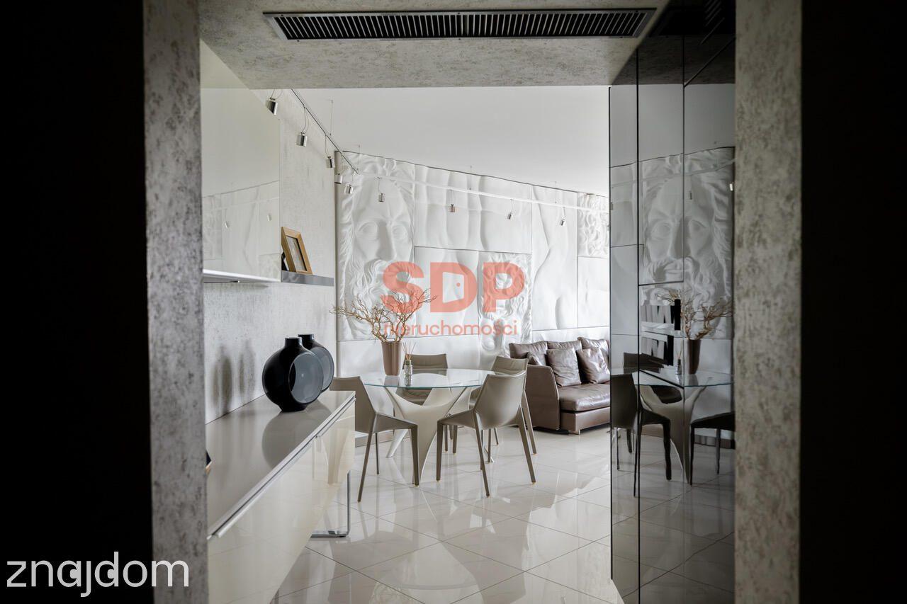 Niebanalny apartament w centrum Wrocławia z efektem WOW! - zdjęcie 13