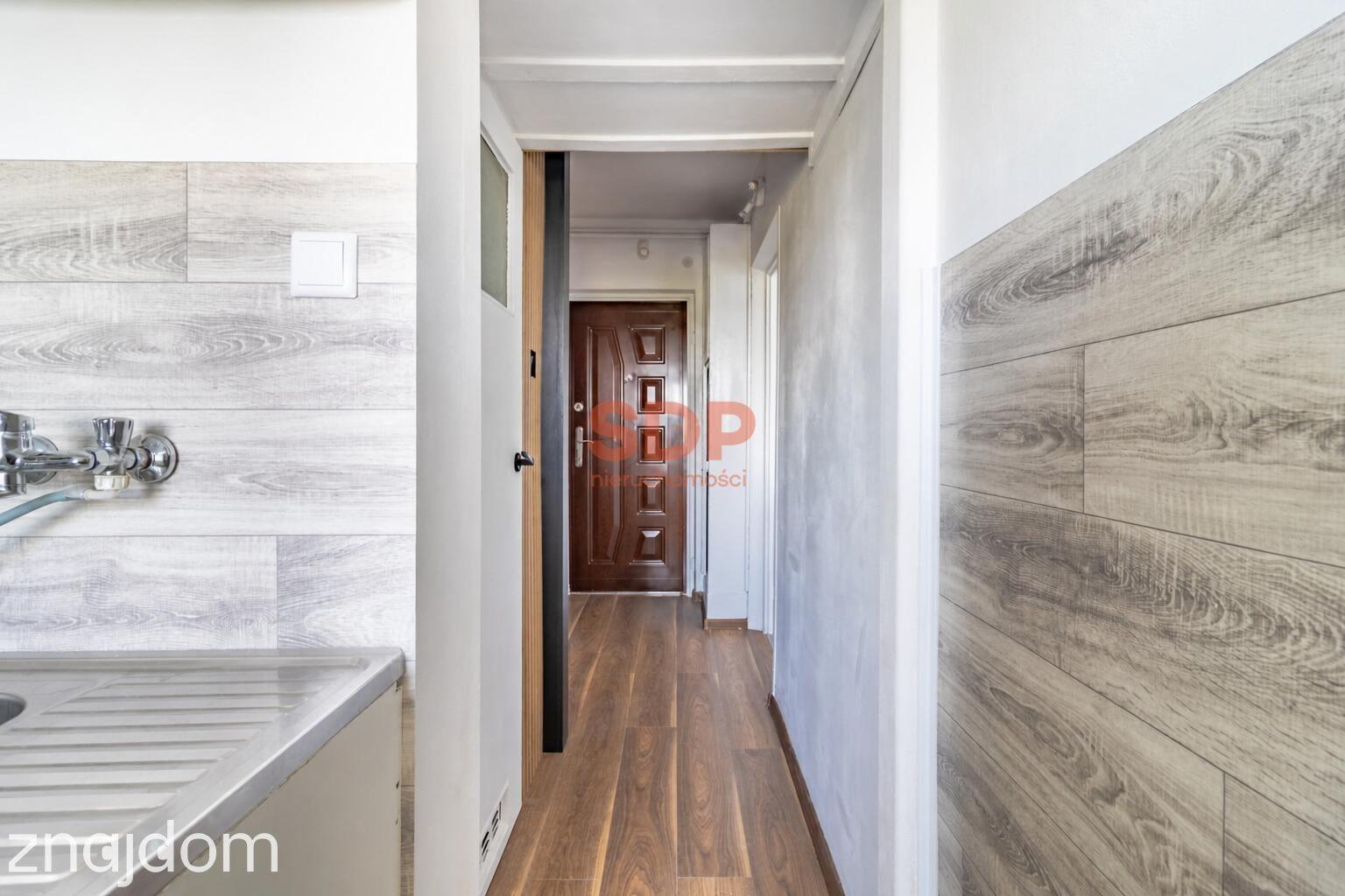 Odświeżona kawalerka z balkonem | 30 m2 | Zielony Żubardź - zdjęcie 4
