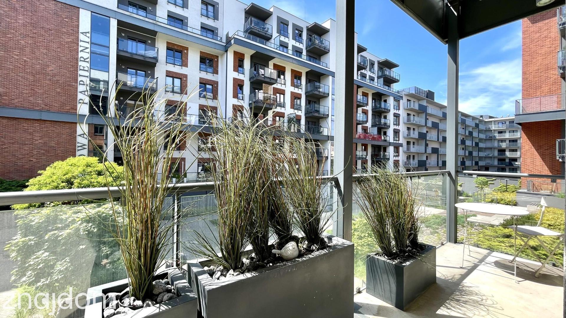 LOFT z balkonem i MP w centrum! - zdjęcie 14
