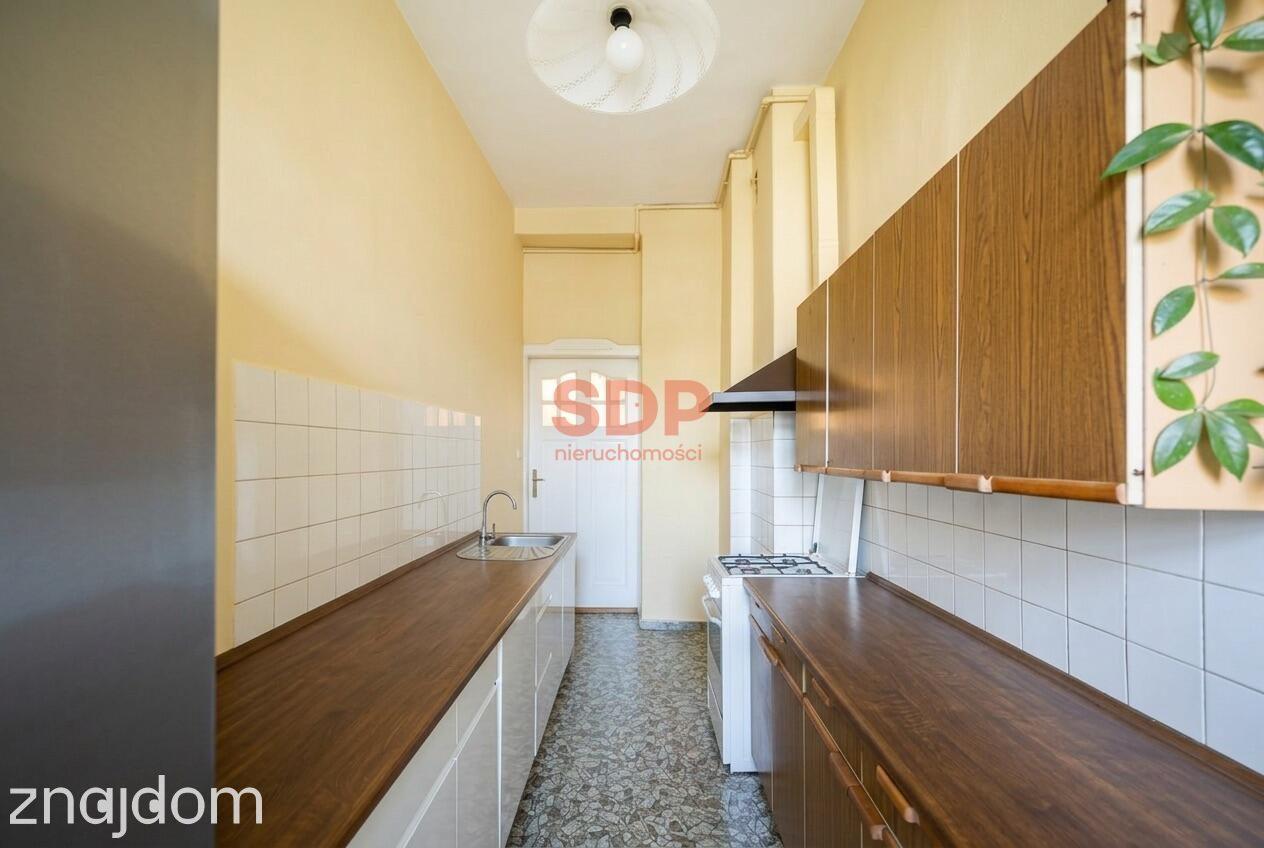 4-pokojowe mieszkanie z 2 balkonami w centrum miasta | 2 piwnice