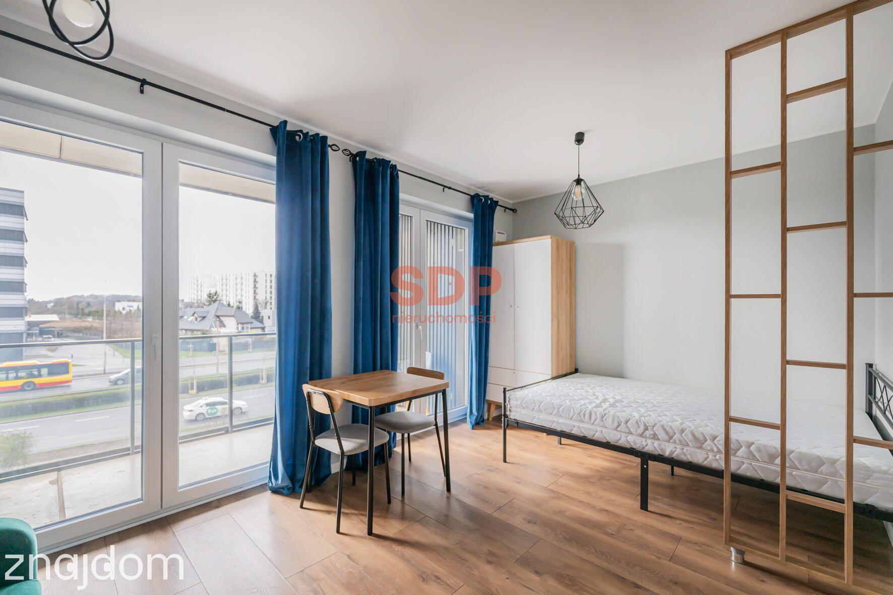 Słoneczny apartament z balkonem w Centrum przy Al. Armii Krajowej - zdjęcie 10