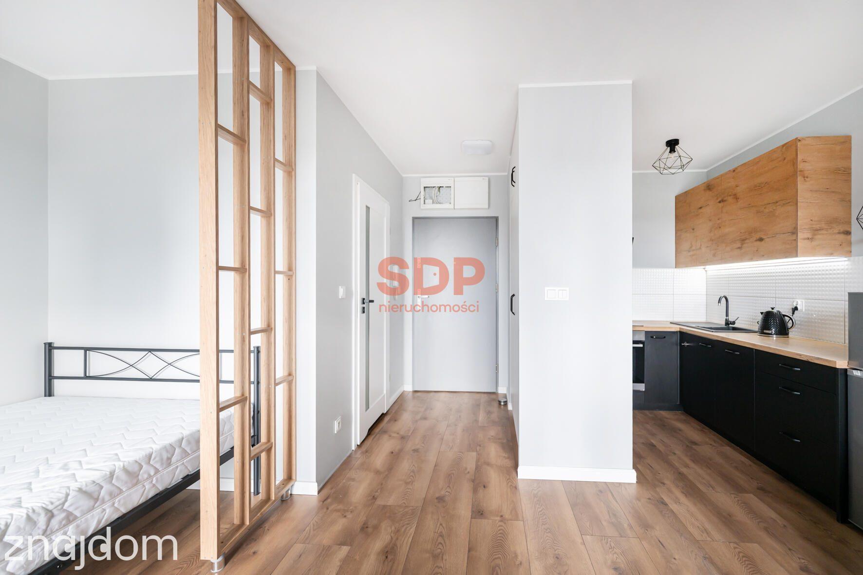 Słoneczny apartament z balkonem w Centrum przy Al. Armii Krajowej - zdjęcie 5