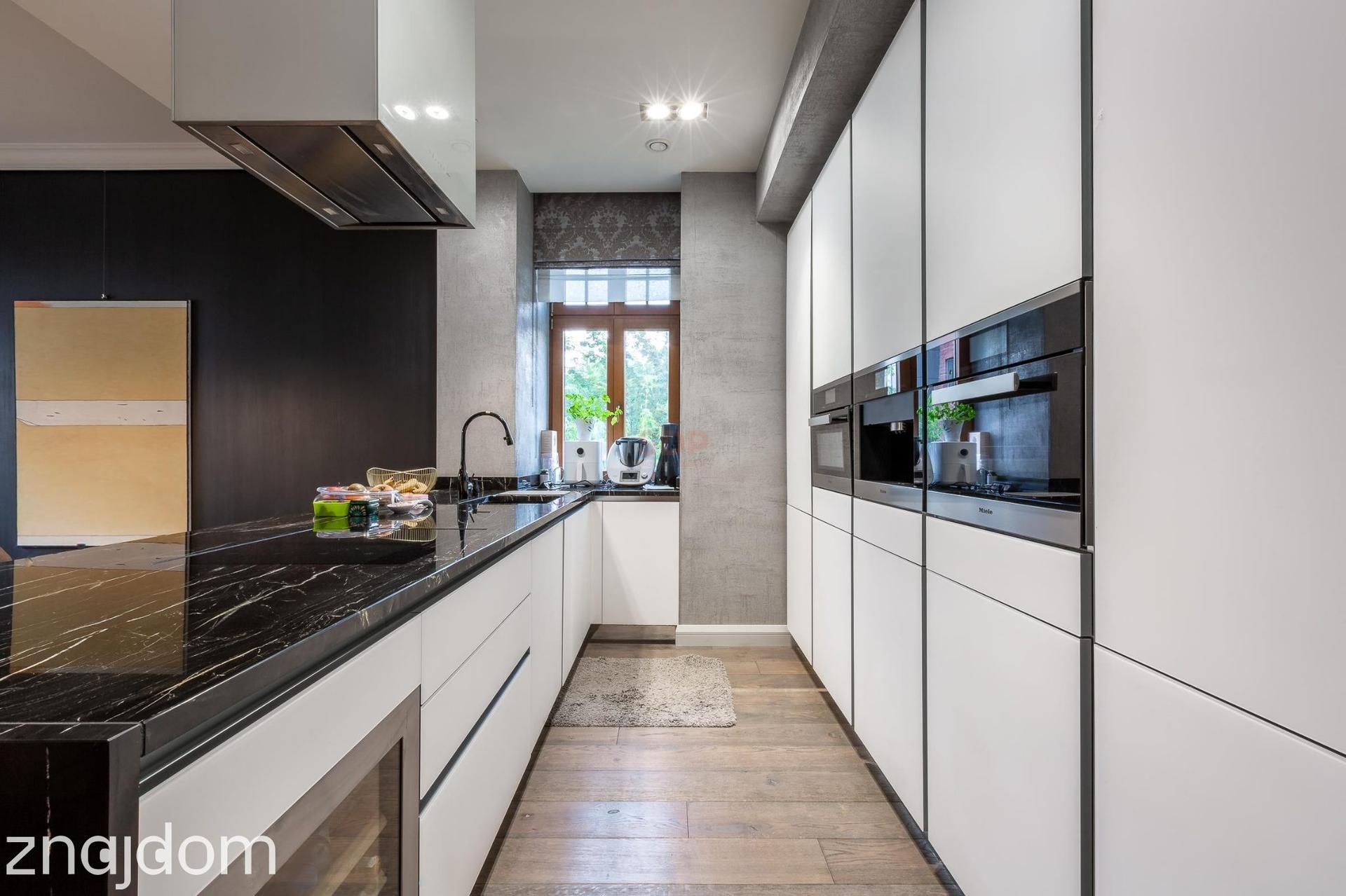 Apartament przy Włodkowica ponad 200 m2 - zdjęcie 5