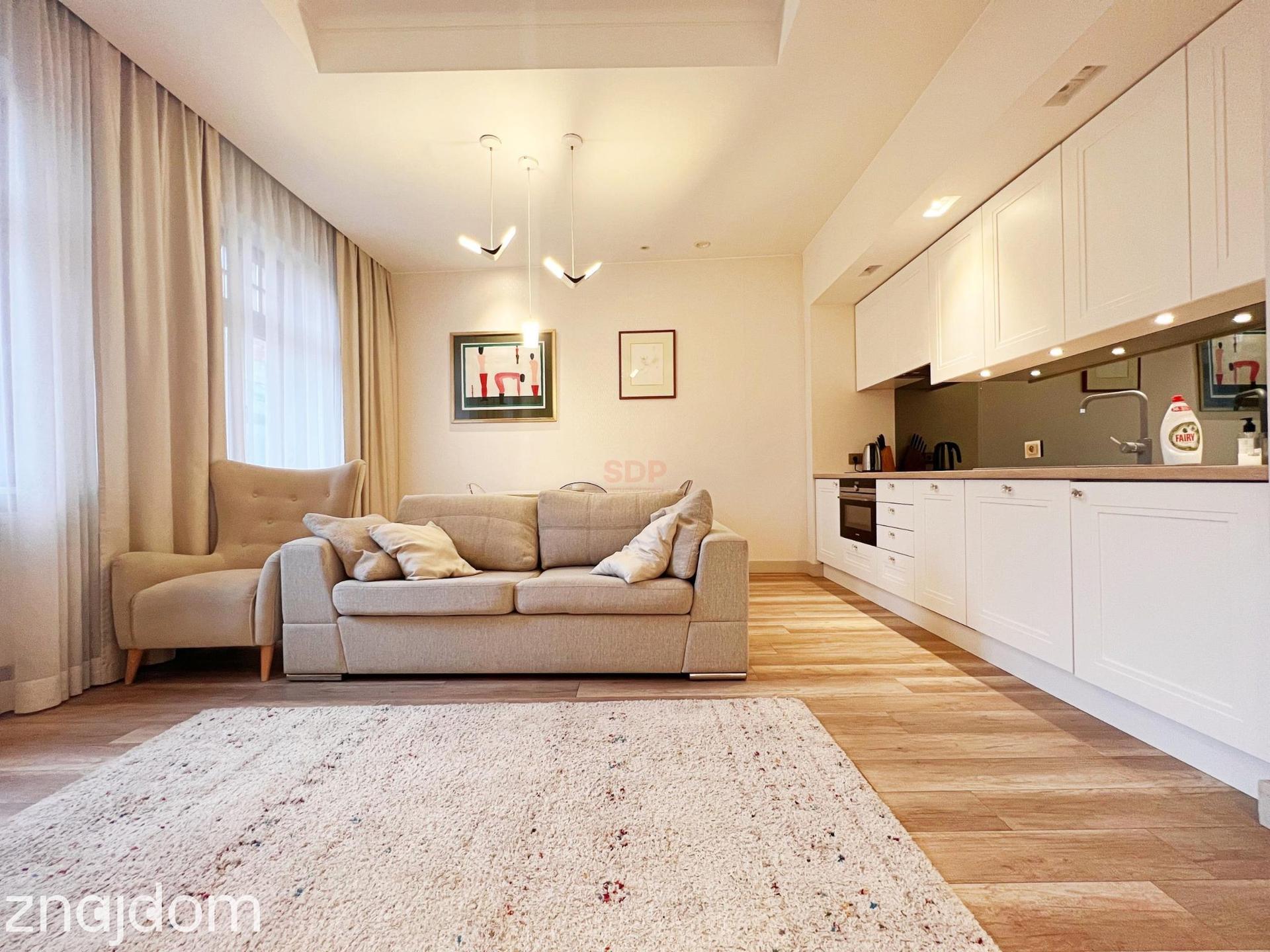 Apartament przy Włodkowica - zdjęcie 2