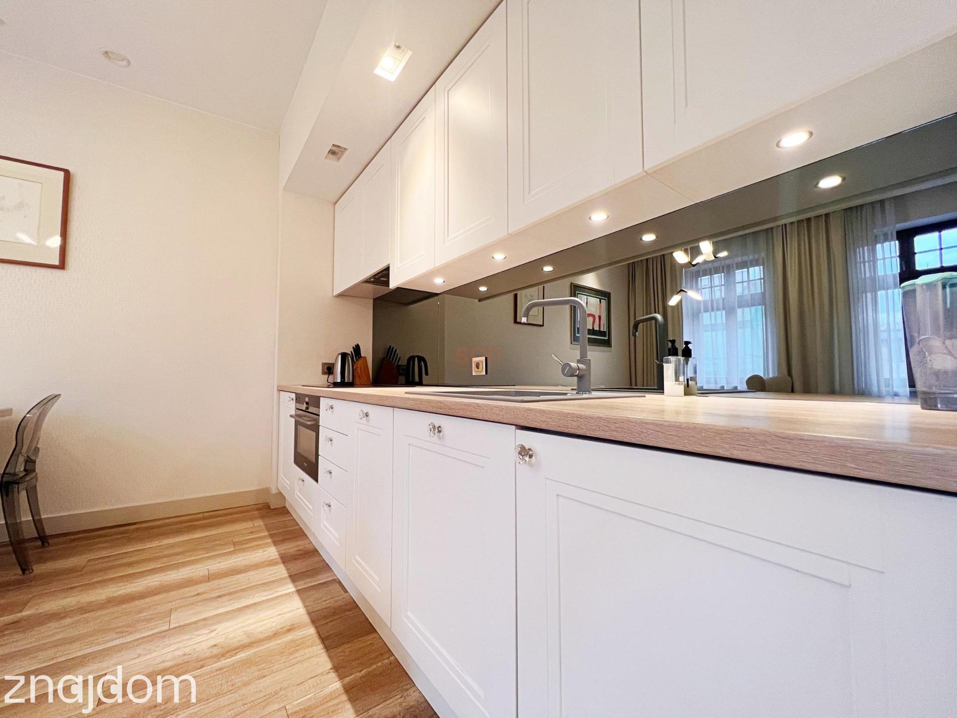 Apartament przy Włodkowica - zdjęcie 6