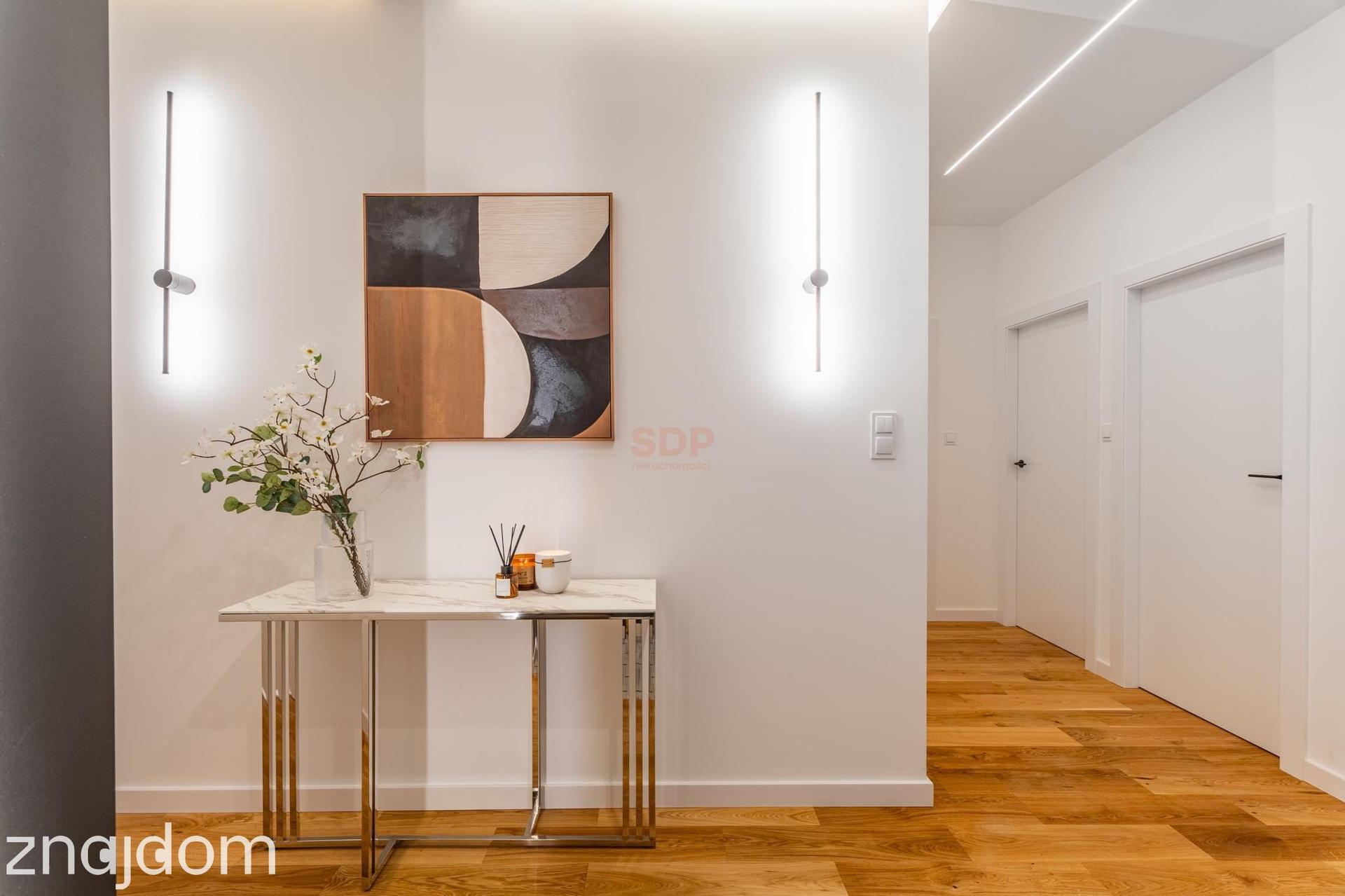 Luksusowy apartament z widokiem na Park Wschodni - zdjęcie 12