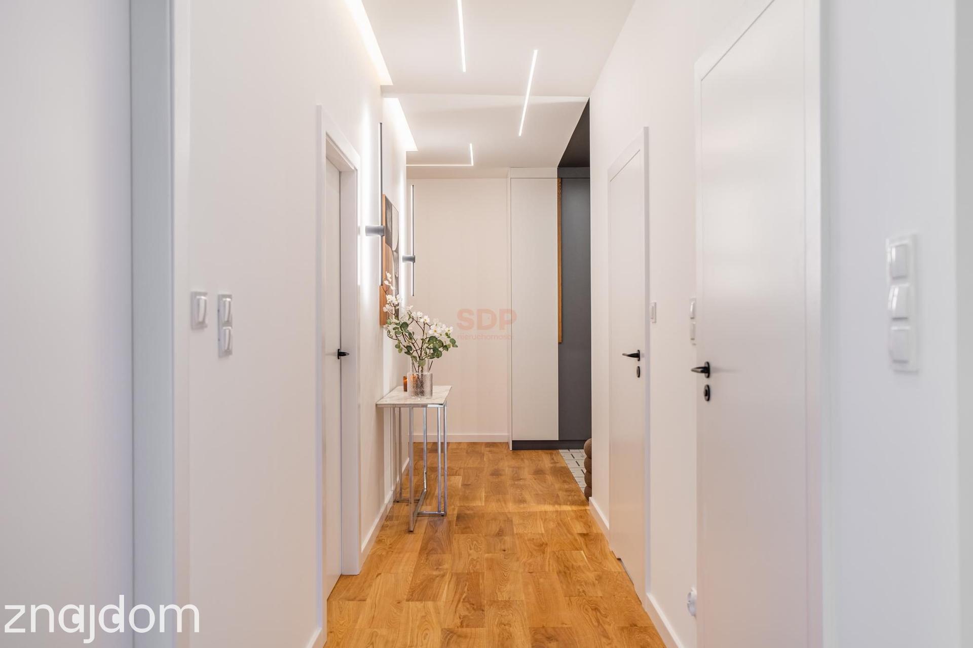 Luksusowy apartament z widokiem na Park Wschodni - zdjęcie 13