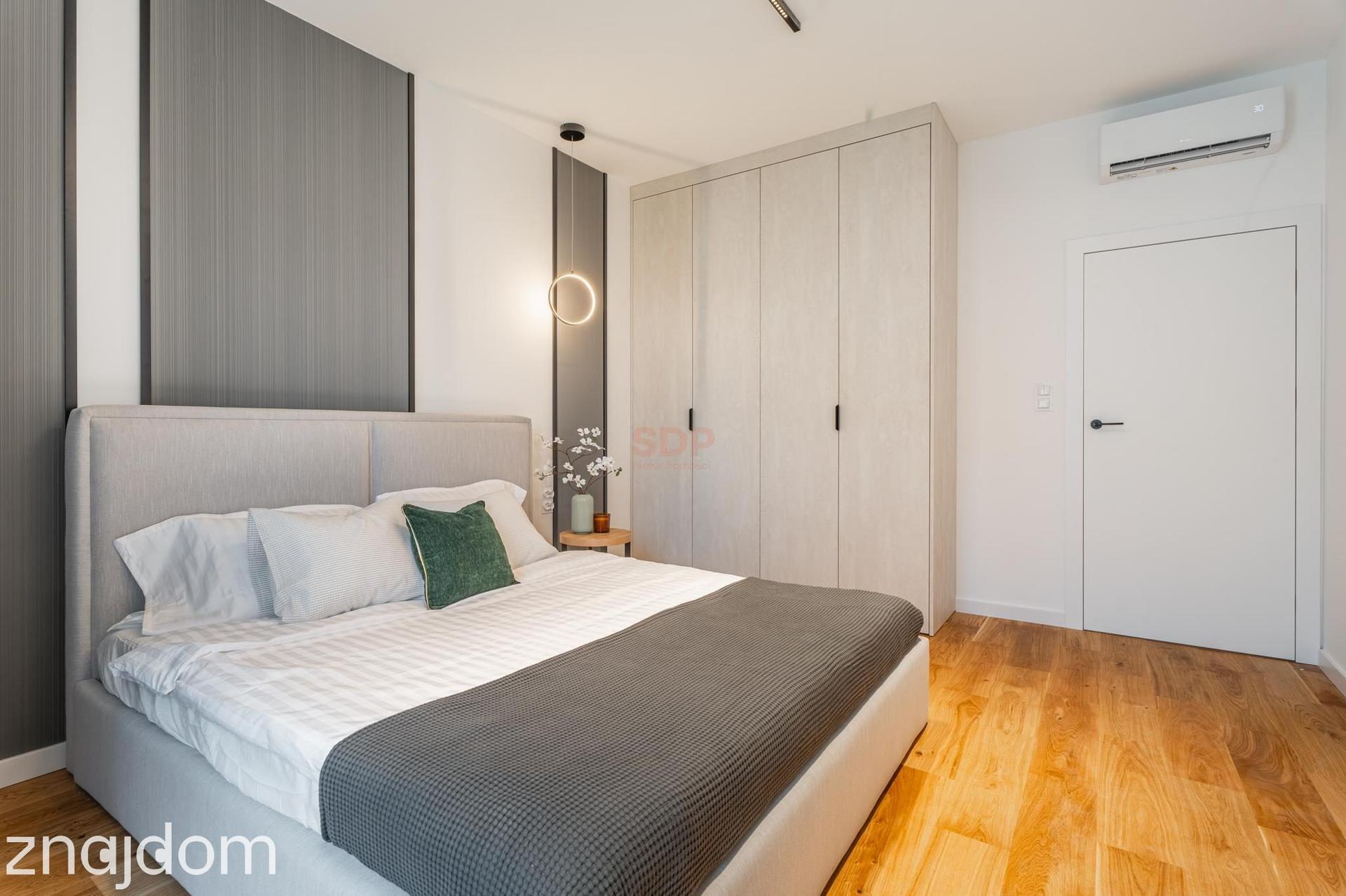 Luksusowy apartament z widokiem na Park Wschodni - zdjęcie 4