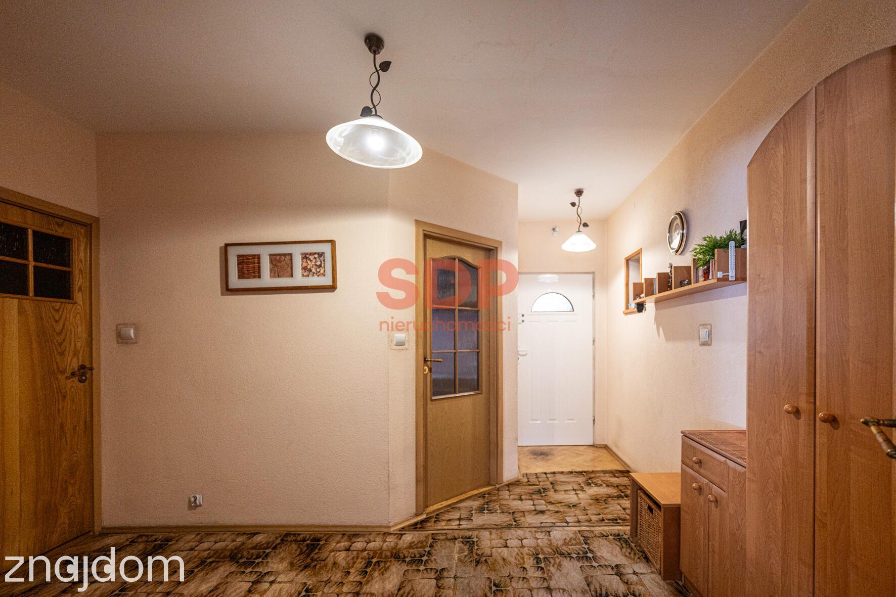 Dom z ogrodem i fotowoltaiką 6 kW | Garaż | Cicha część Wrocławia - zdjęcie 8