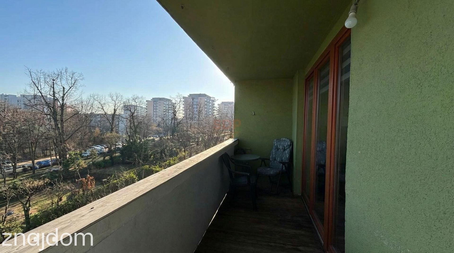 2 pokoje z balkonem koło Sky Tower - zdjęcie 3