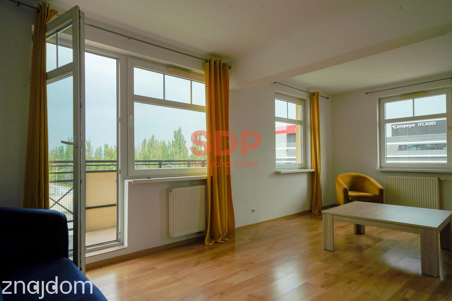 Komfortowe 2 pokoje na Partynicach. Duży balkon, winda z poziomu zero - zdjęcie 7
