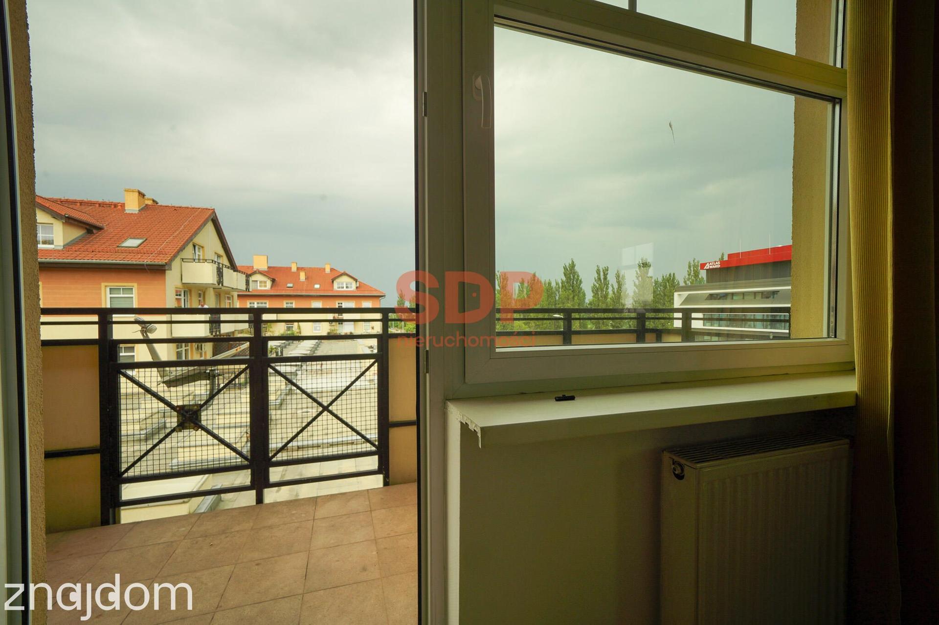 Komfortowe 2 pokoje na Partynicach. Duży balkon, winda z poziomu zero - zdjęcie 8