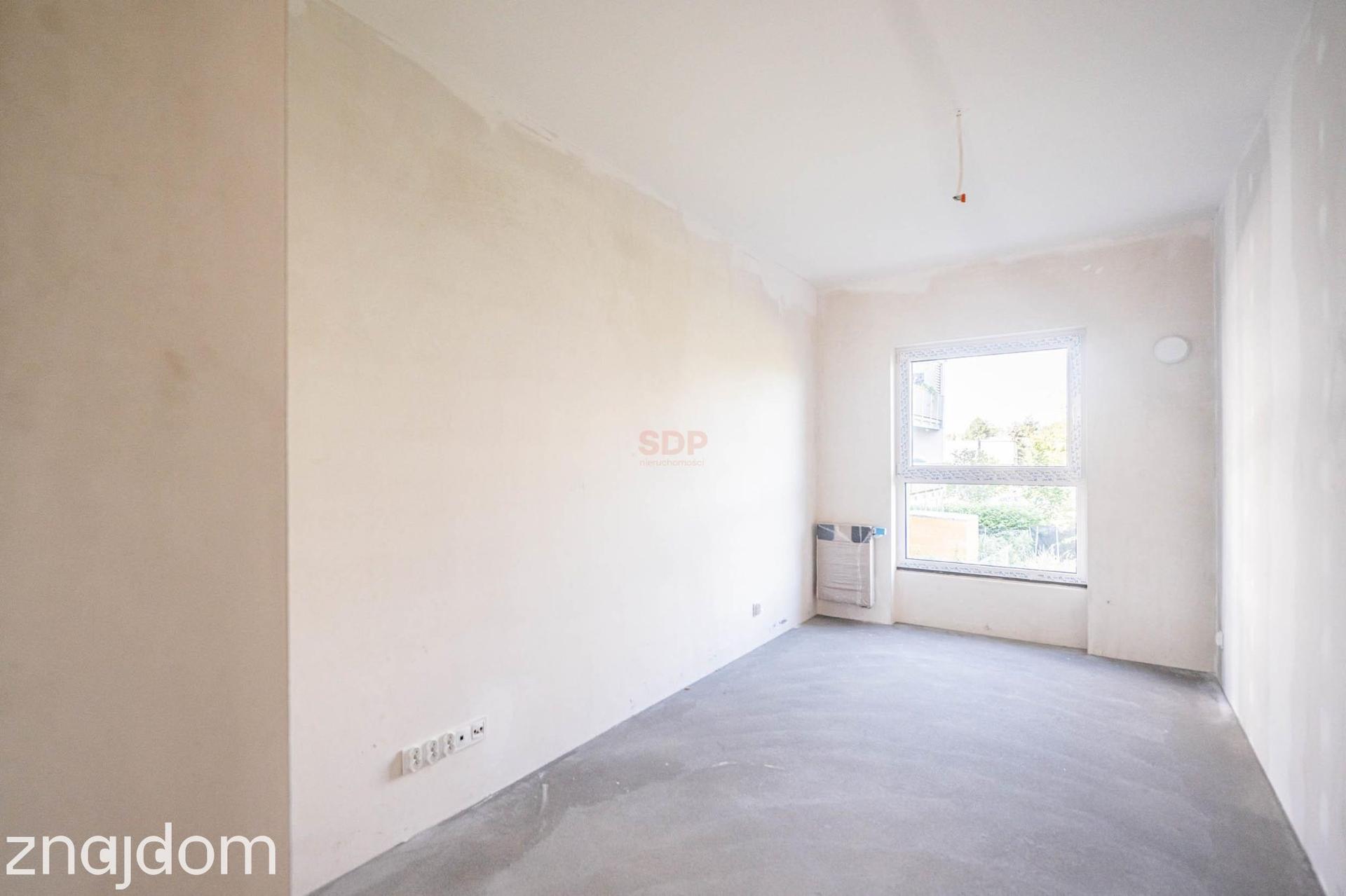 Duży salon o pow. 20,84m2, garaż i komórka, 2-balkony - zdjęcie 4
