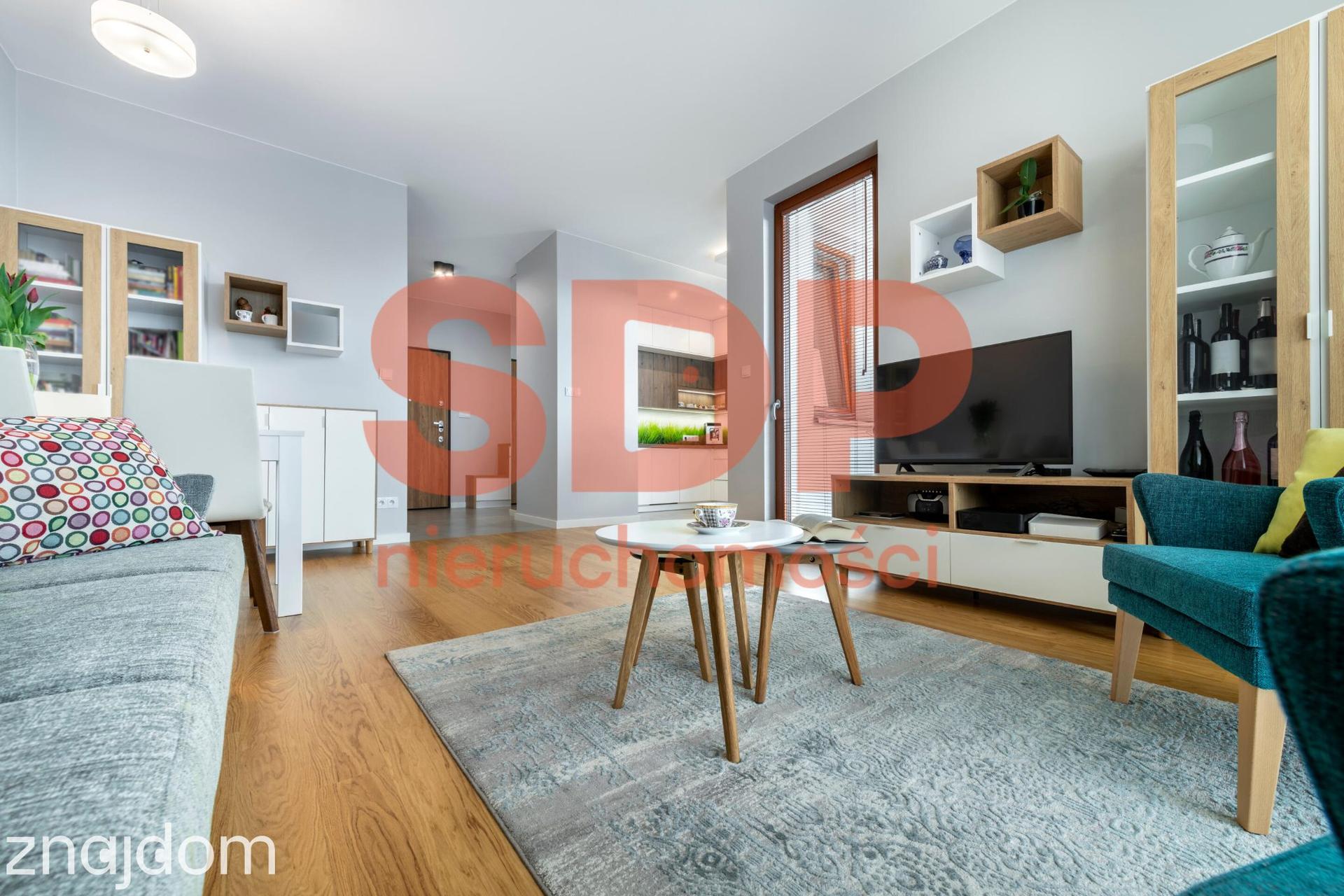 Apartament 4-pokojowy w centrum Wrocławia - zdjęcie 2