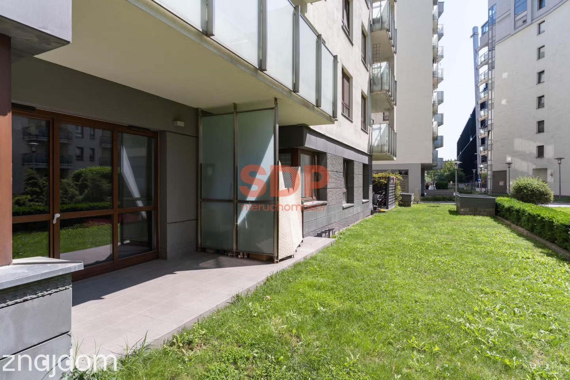 Rondo Daszyńskiego • apartamentowiec • taras • 2009 • 2 pok, 45,6 mkw - zdjęcie 11