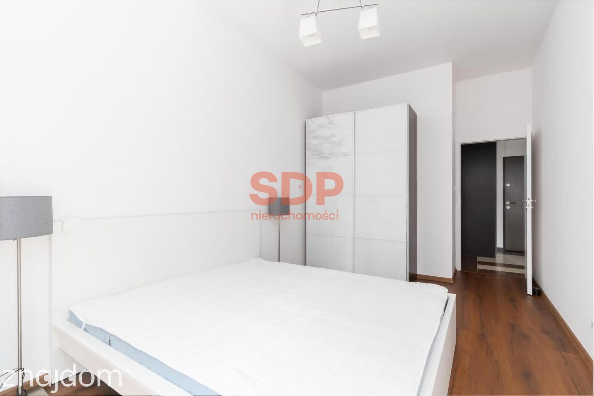 Rondo Daszyńskiego • apartamentowiec • taras • 2009 • 2 pok, 45,6 mkw - zdjęcie 7