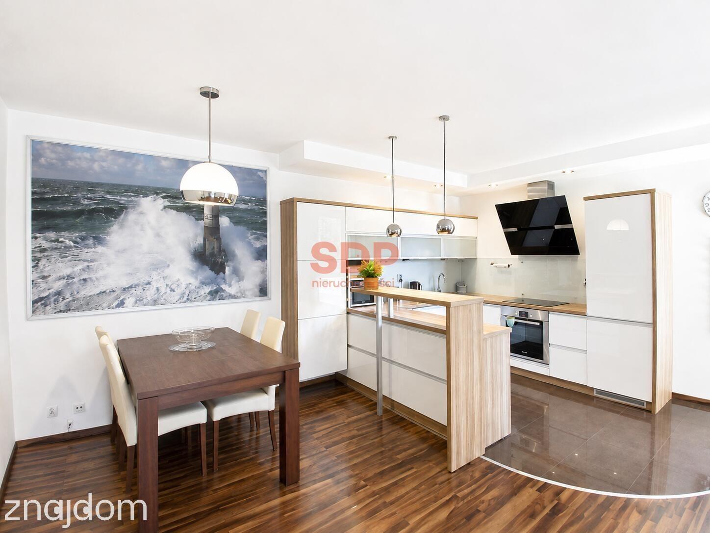 Luksusowy apartament z garażem w centrum Łodzi