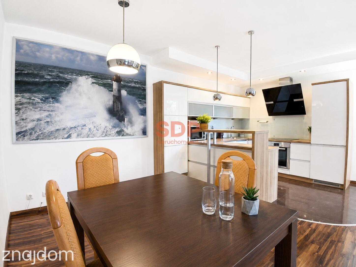 Luksusowy apartament z garażem w centrum Łodzi - zdjęcie 3