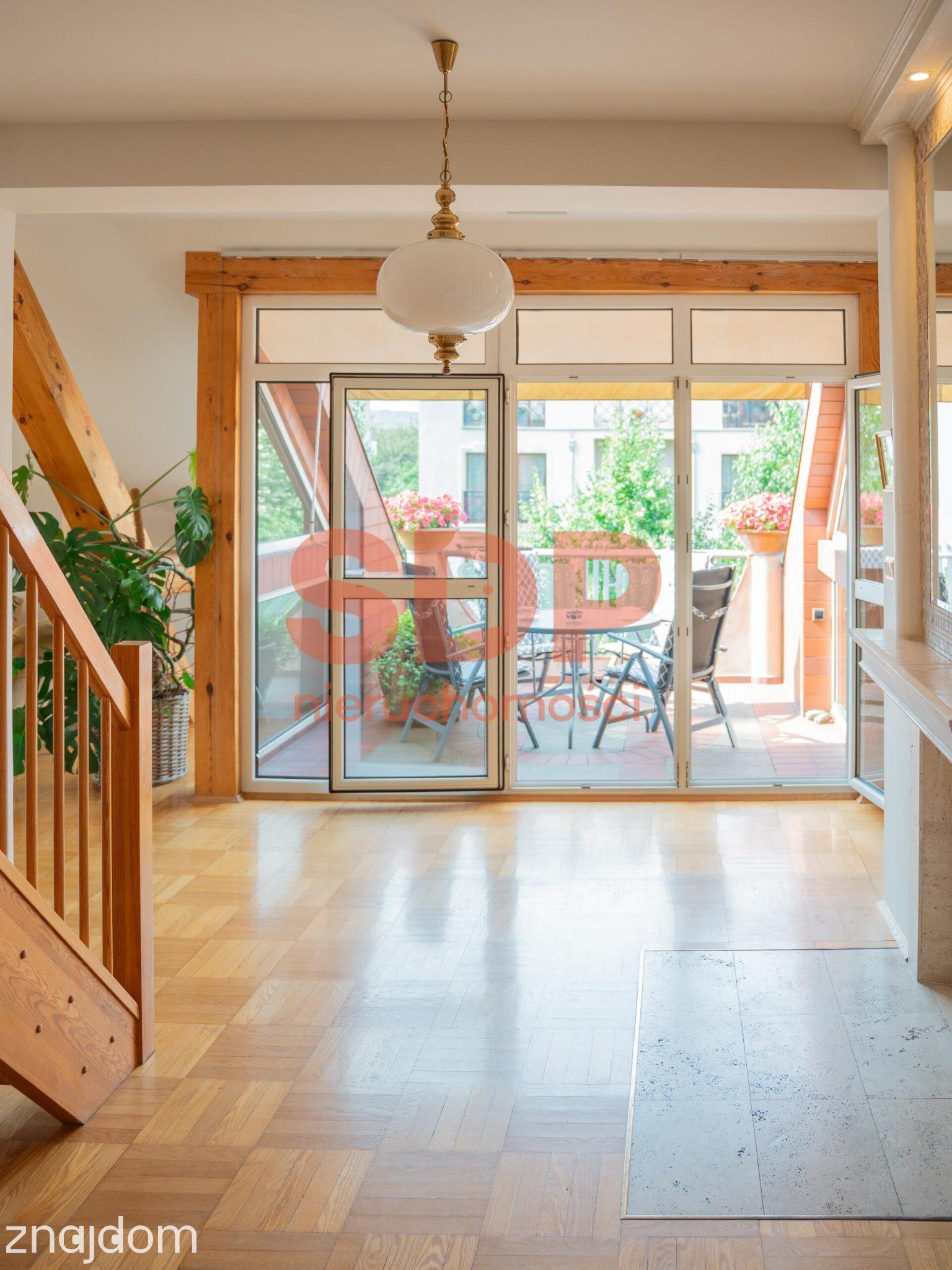Apartament w willi na Krzykach | 5 pokoi | 140 m2 | taras