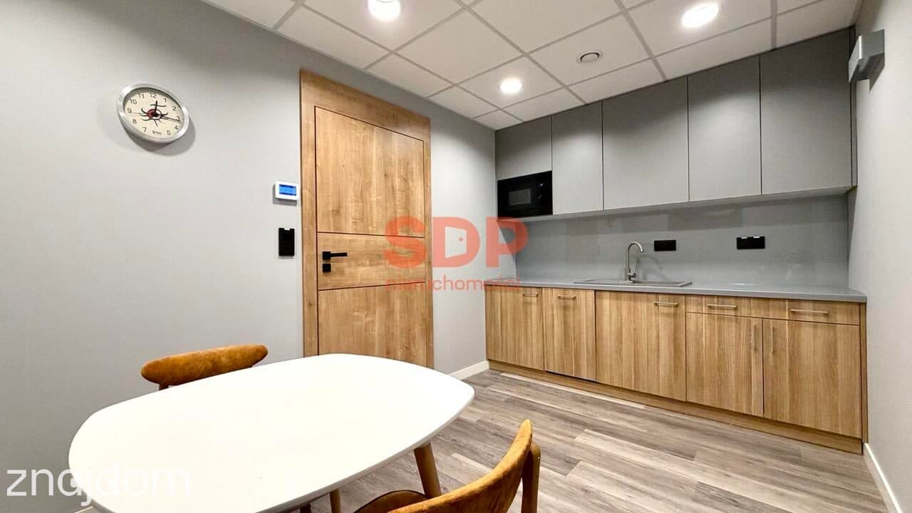 Nowoczesny lokal biurowo-usługowy 133 m2 | Krzyki - zdjęcie 5