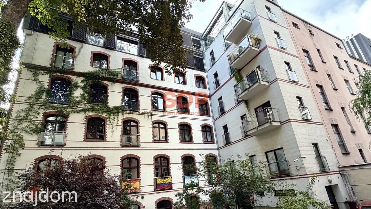 Klimatyczna Nieruchomość w Centrum