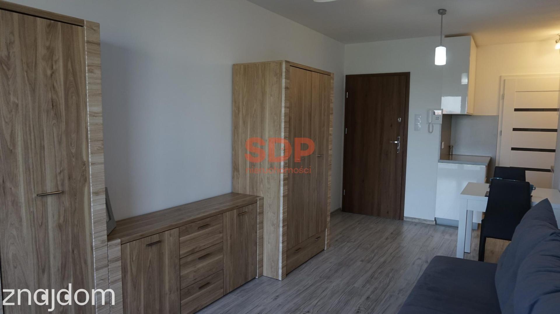 Kawalerka z balkonem. Apartamentowiec - zdjęcie 5